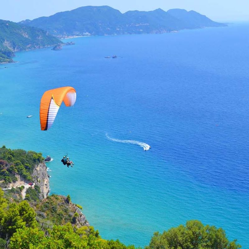 corfu-paragliding-3